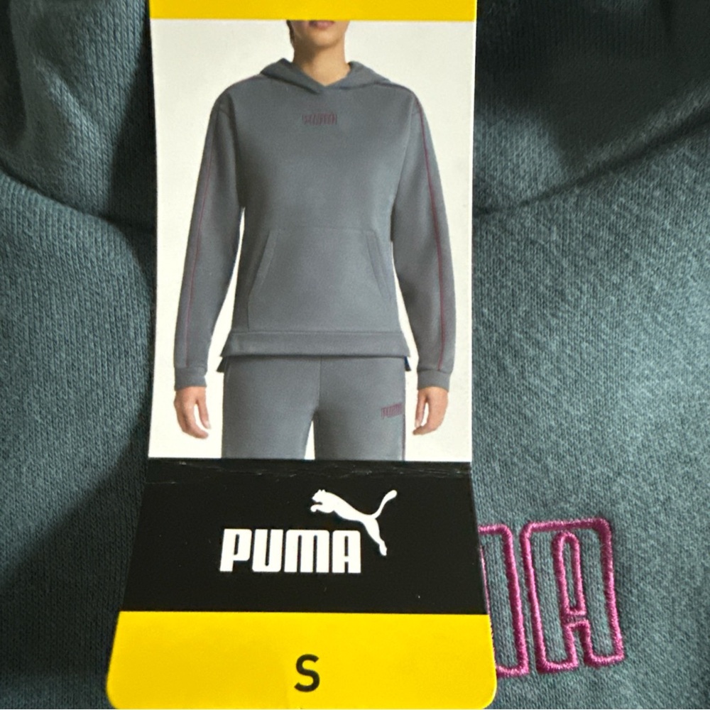NWT Women’s Puma Blue Fleece Pullover Hoodie S